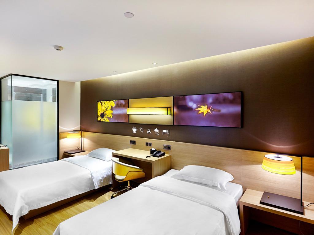 7Days Premium Chongqin Jiangbei International Airport Hub Station Hotell Chongqing Exteriör bild