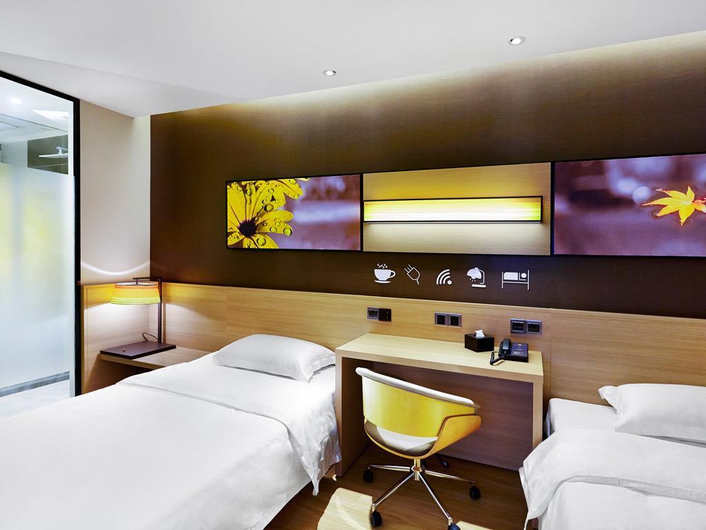 7Days Premium Chongqin Jiangbei International Airport Hub Station Hotell Chongqing Exteriör bild