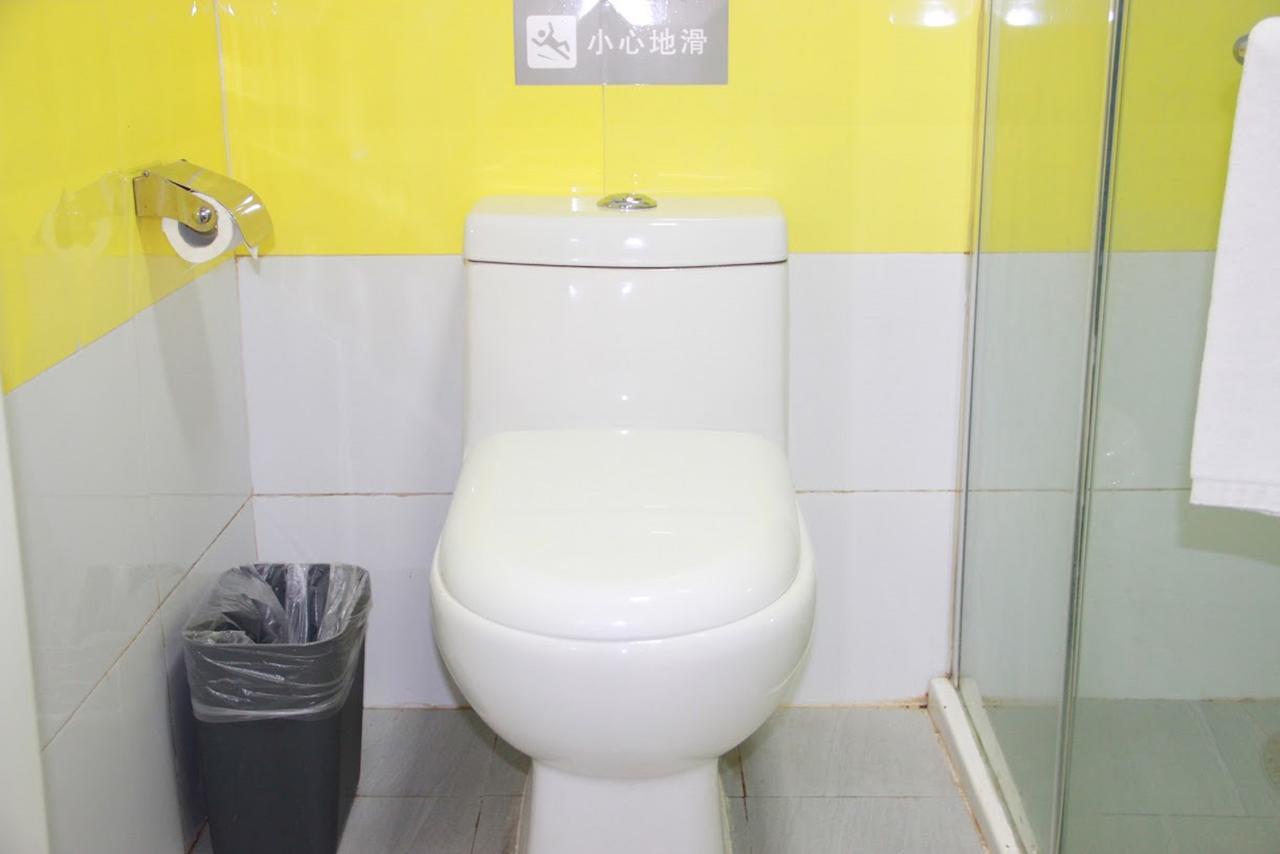 7Days Premium Chongqin Jiangbei International Airport Hub Station Hotell Chongqing Exteriör bild